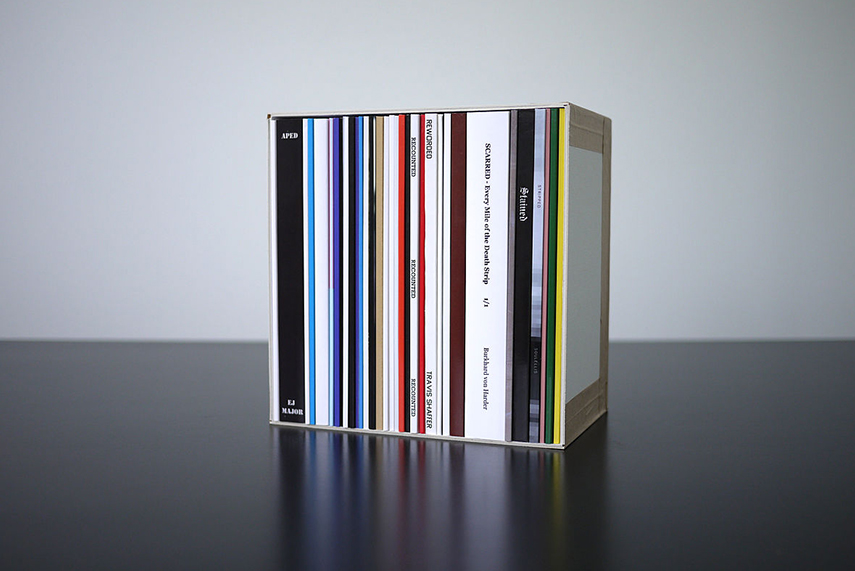 Burkhard von Harder | GROUP EXHIBITION | WITH ABCED - 33 Books in a box / Ed Ruscha